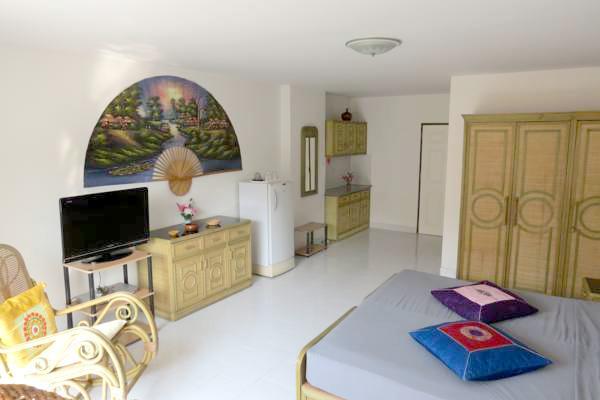 View Talay 1B Holidays Pattaya Exterior photo